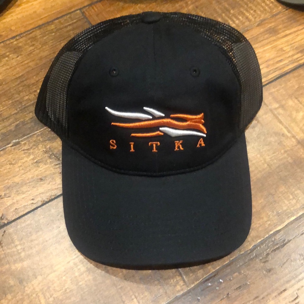 Sitka Black Mesh Back Logo Cap - Black with Orange & White Embroidery